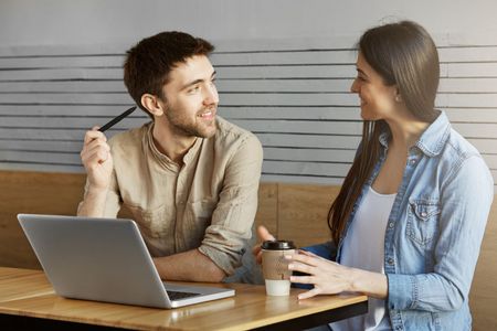 Feedback construtivo: como usar essa ferramenta para crescer?