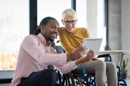 Mantendo a segurança psicológica para grupos minorizados