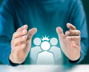 Neon mira liderança para gerar motivação em cascata  