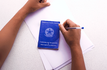 Carteira de Trabalho: direitos e benefícios