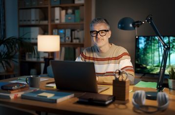 Vagas home office: inclusão etária ainda é desafio